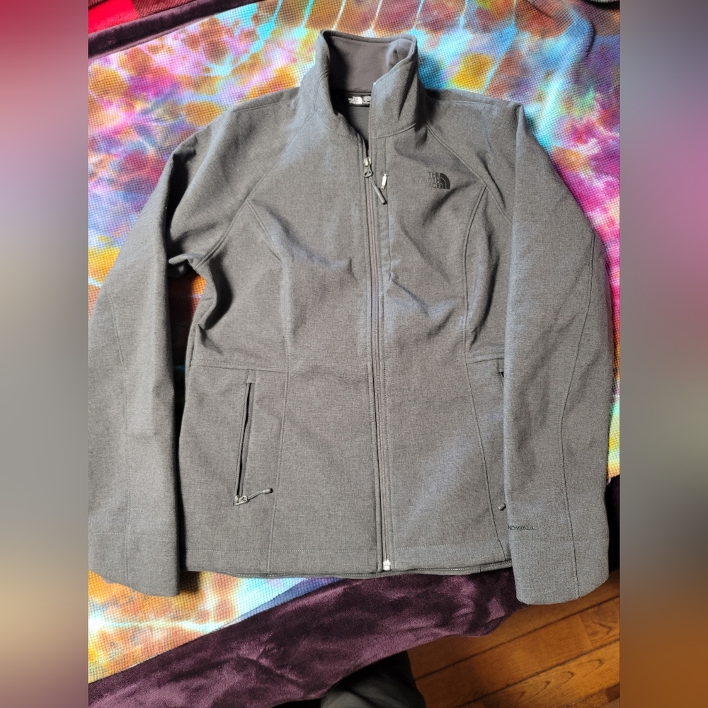 XL The North Face jacket